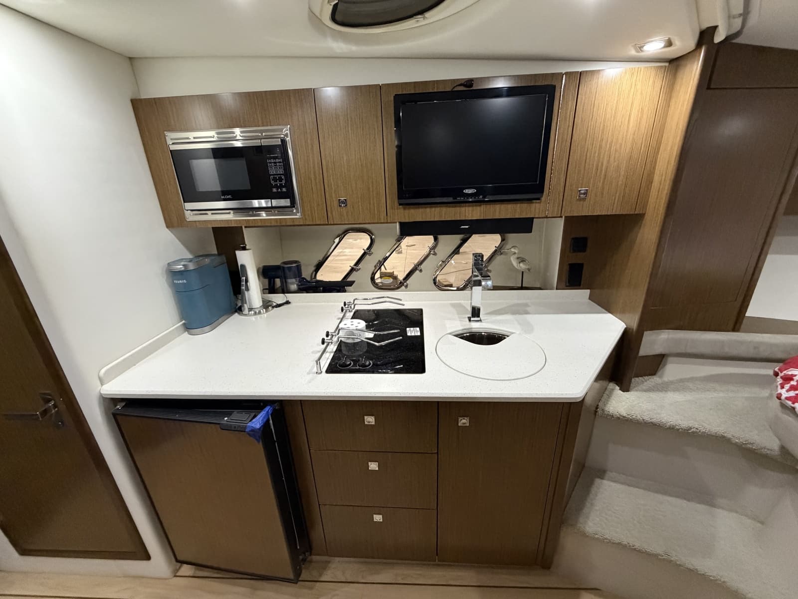 2014 Cruisers 350 Express - Photo 13