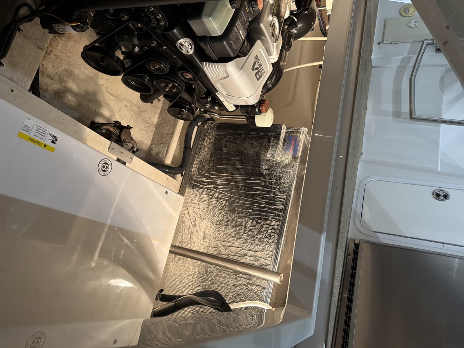 2014 Cruisers 350 Express - Photo 47