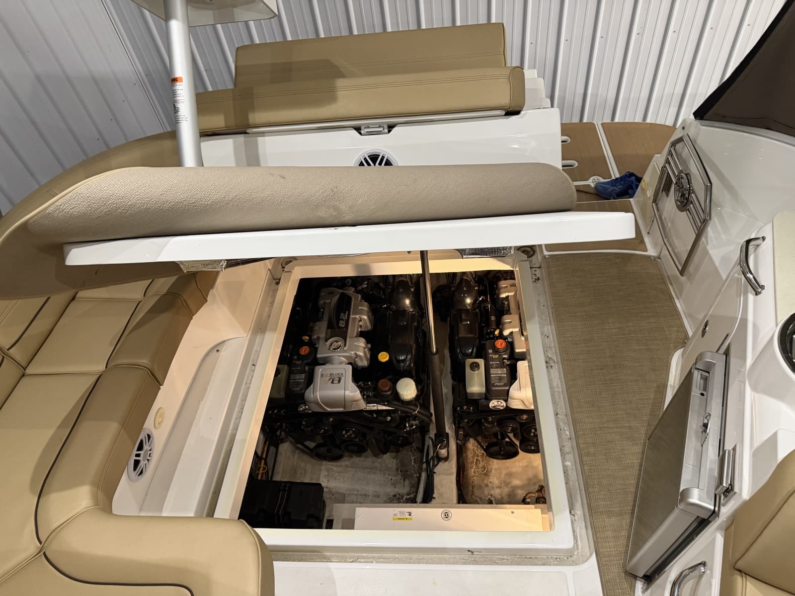 2014 Cruisers 350 Express - Photo 46