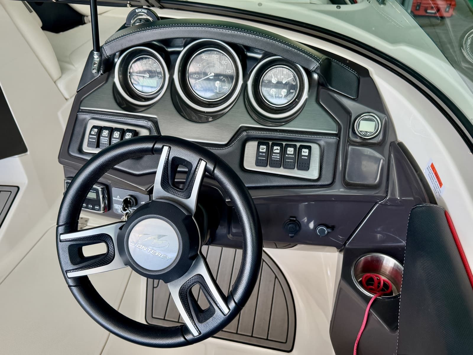 2014 Monterey 234SS Super Sport - Photo 26