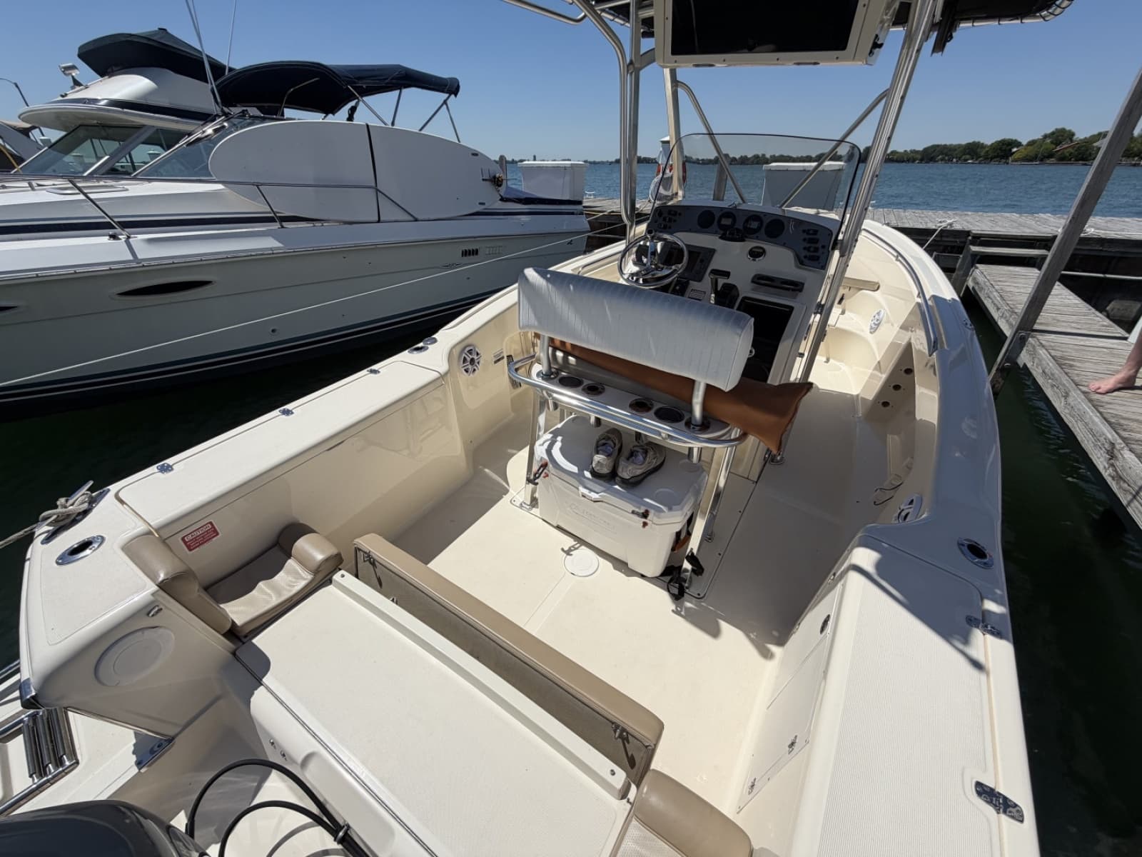 2007 Scout 242 Sportfish - Photo 9