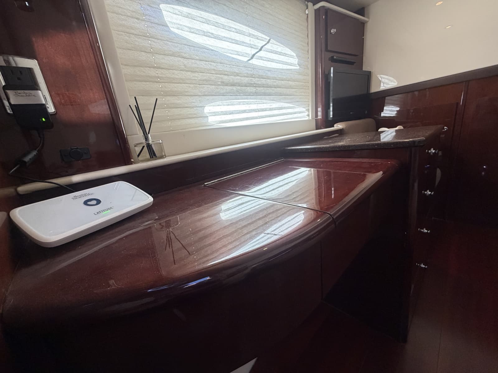 2012 Meridian  - Photo 36