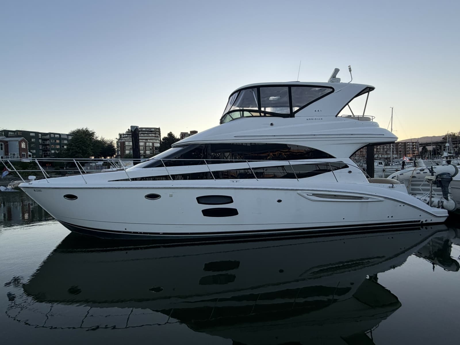 2012 Meridian  - Photo 1