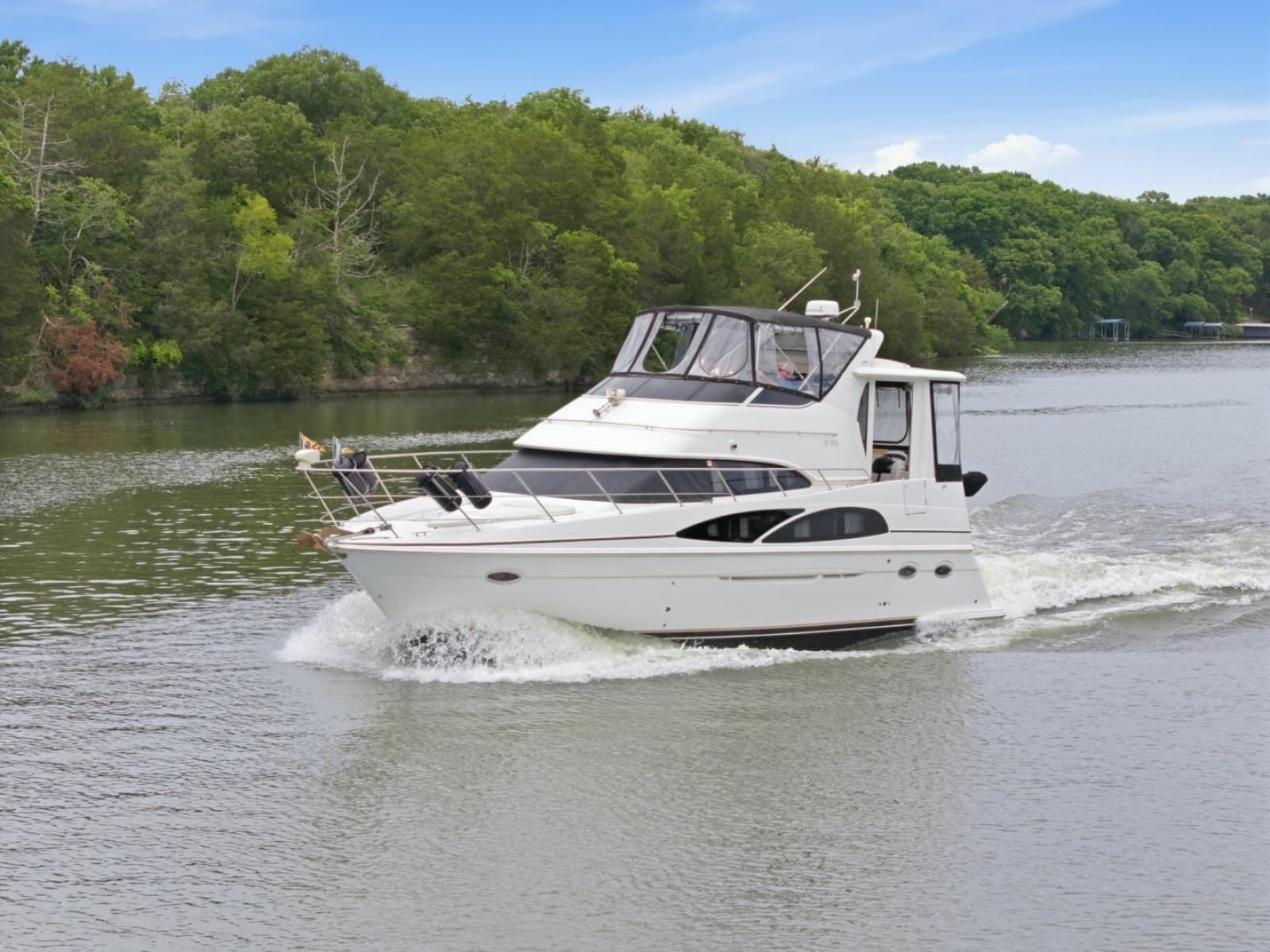 2005 Carver  - Photo 1