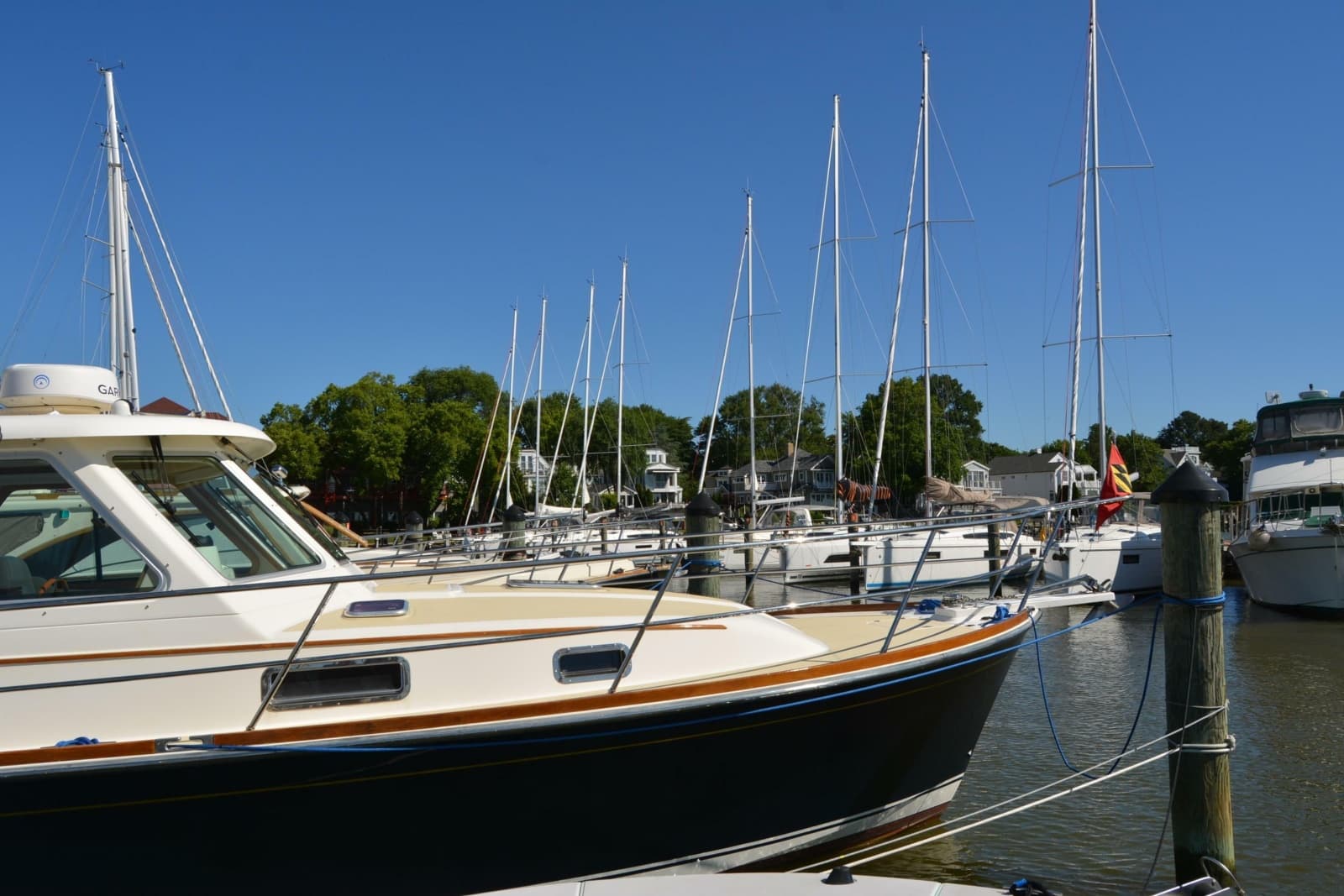 2009 Sabre 34 Express - Photo 11