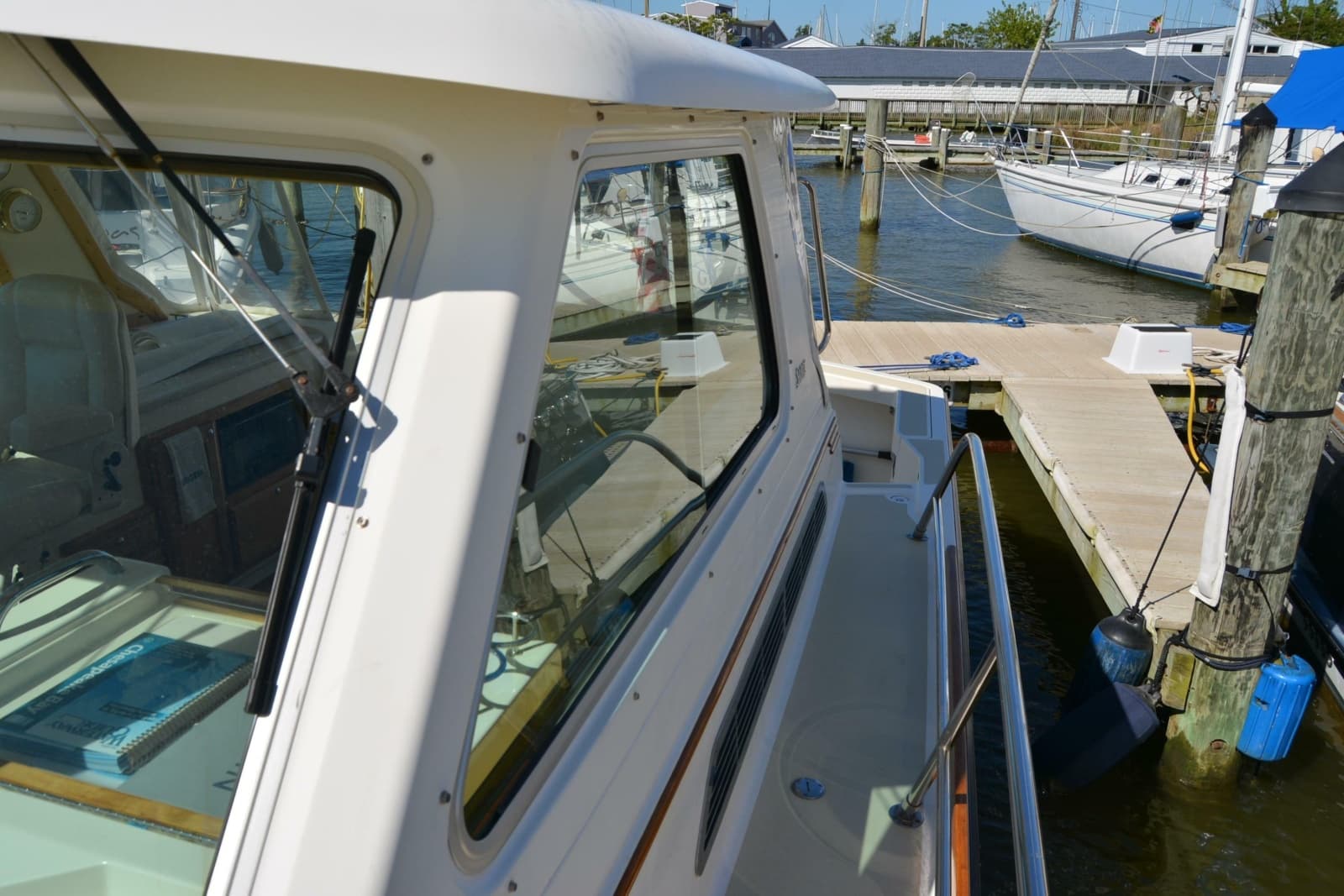 2009 Sabre 34 Express - Photo 36