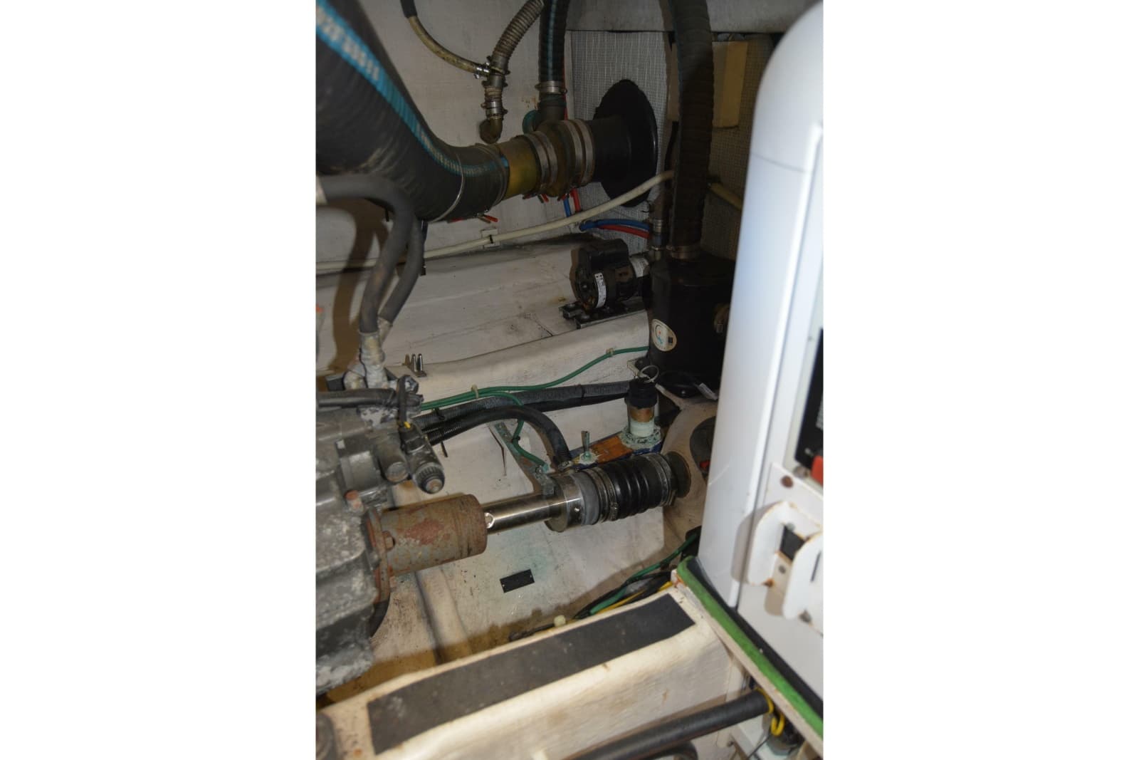 2009 Sabre 34 Express - Photo 115
