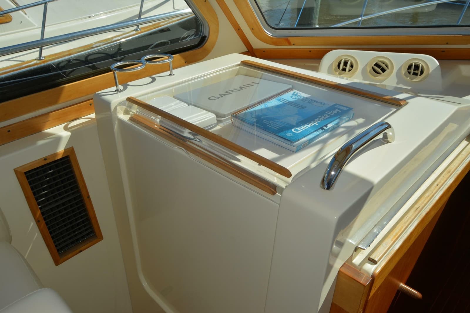 2009 Sabre 34 Express - Photo 66