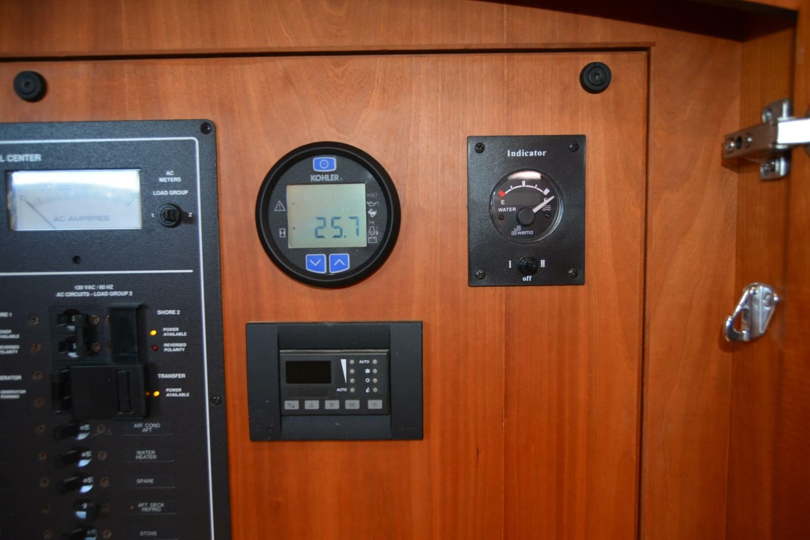 2009 Sabre 34 Express - Photo 103