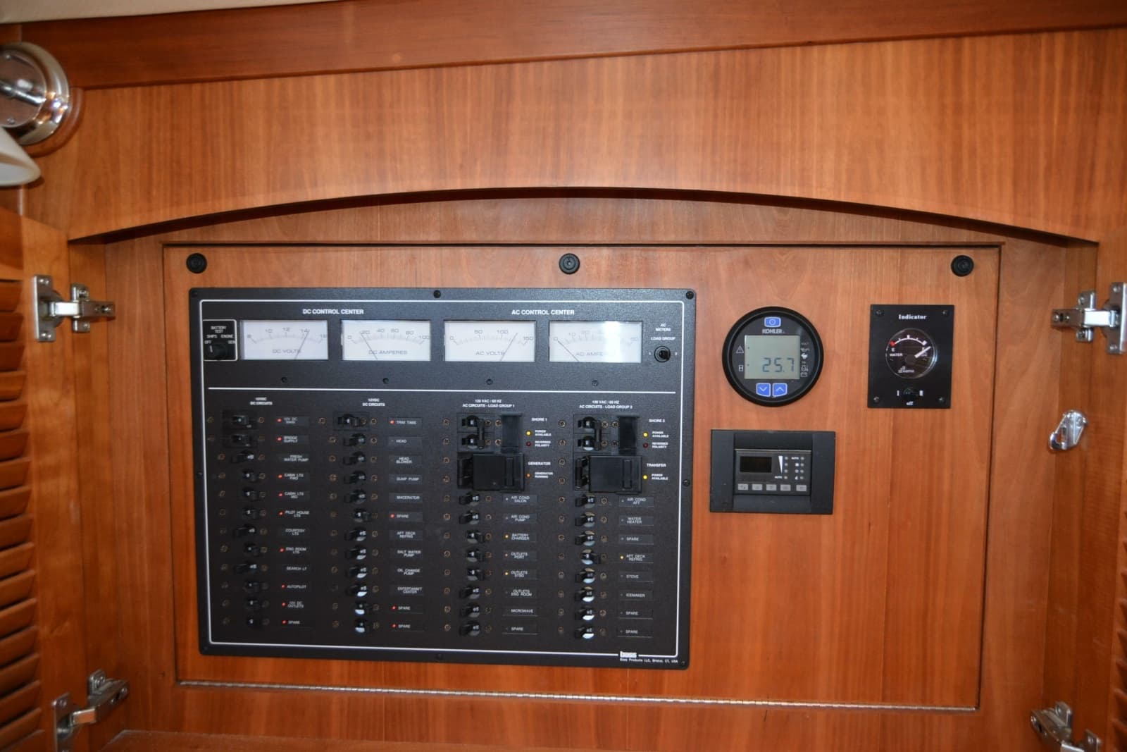 2009 Sabre 34 Express - Photo 102