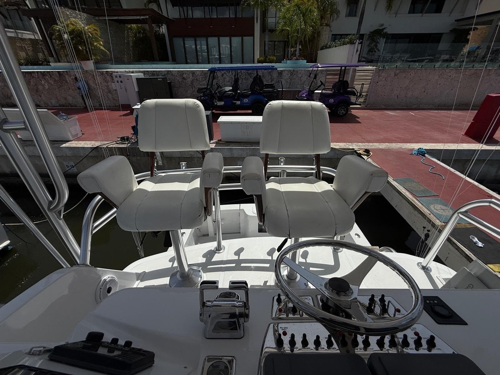 2004 Cabo 35 Flybridge - Photo 17