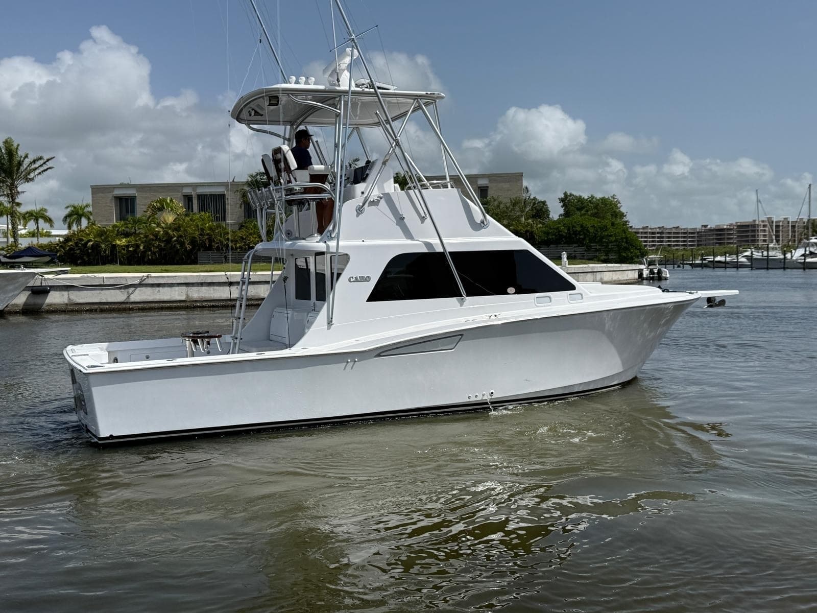 2004 Cabo 35 Flybridge - Photo 6