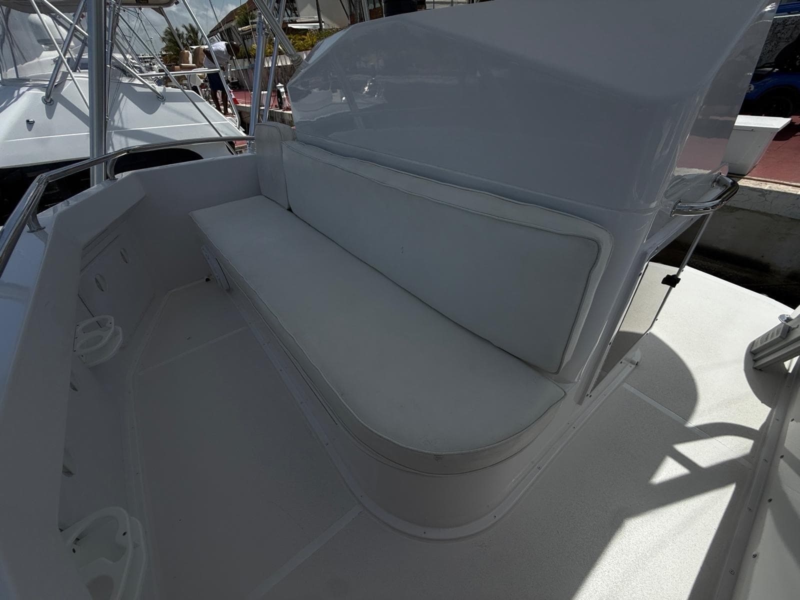 2004 Cabo 35 Flybridge - Photo 16
