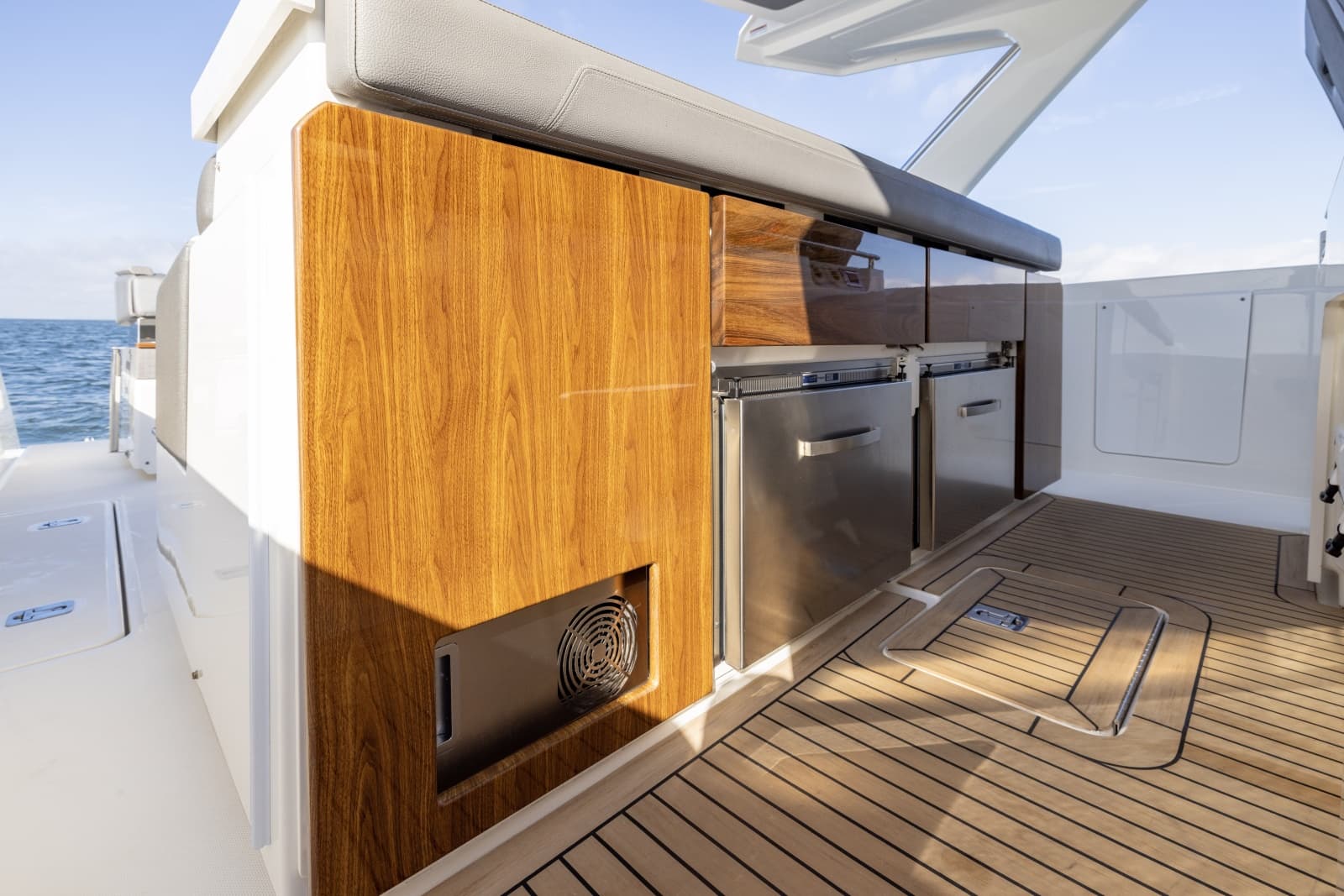 2021 Tiara Sport  - Photo 25