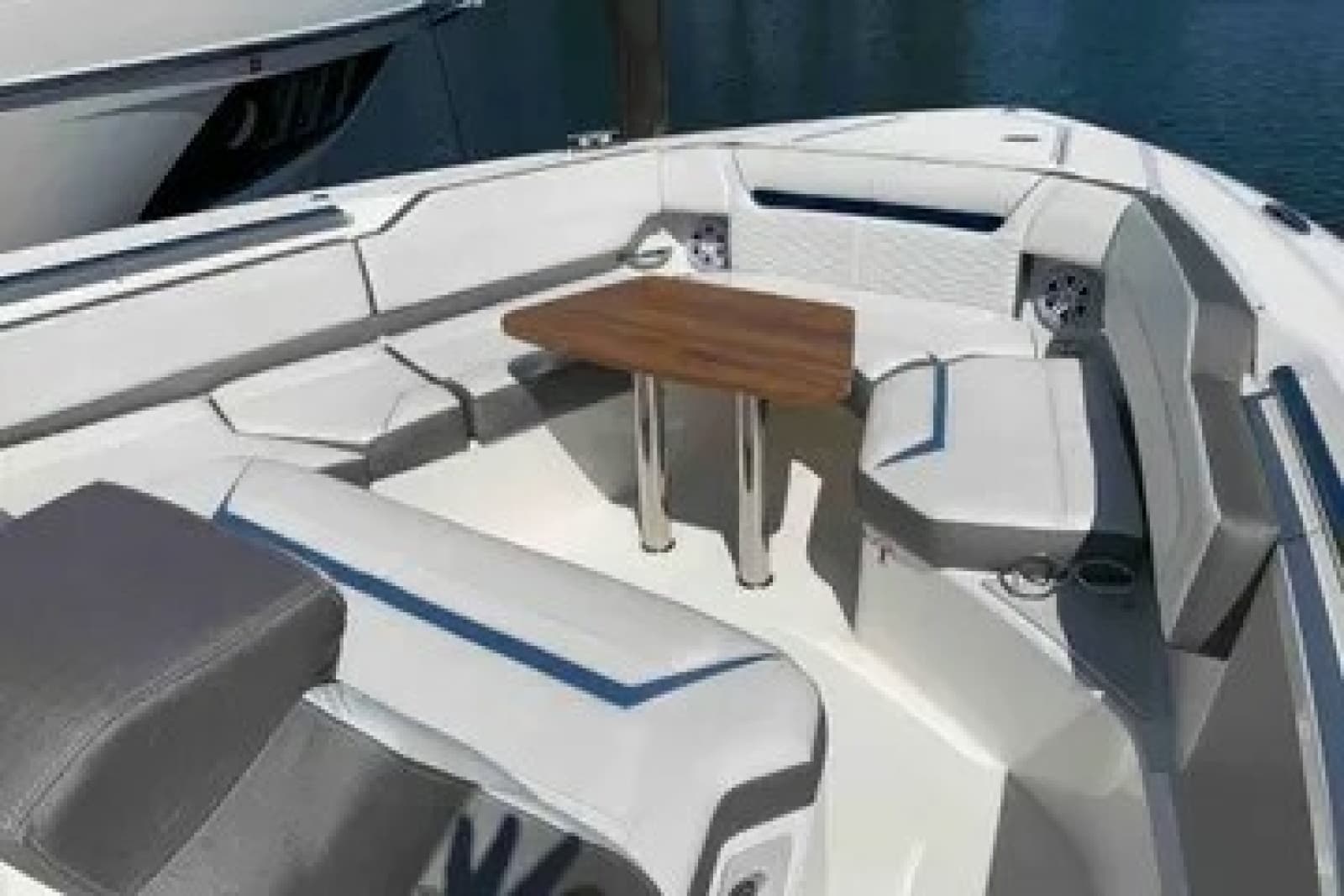 2021 Tiara Sport  - Photo 12