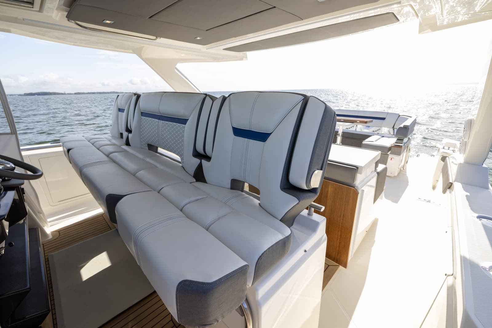 2021 Tiara Sport  - Photo 32