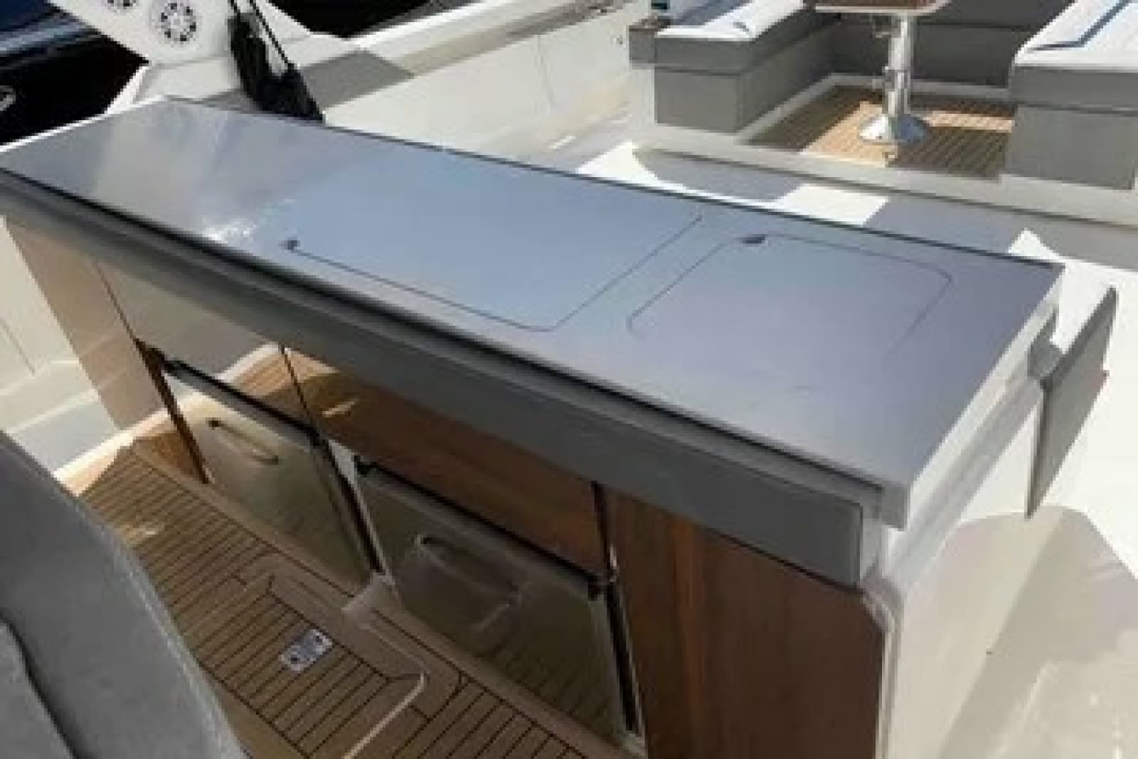 2021 Tiara Sport  - Photo 15