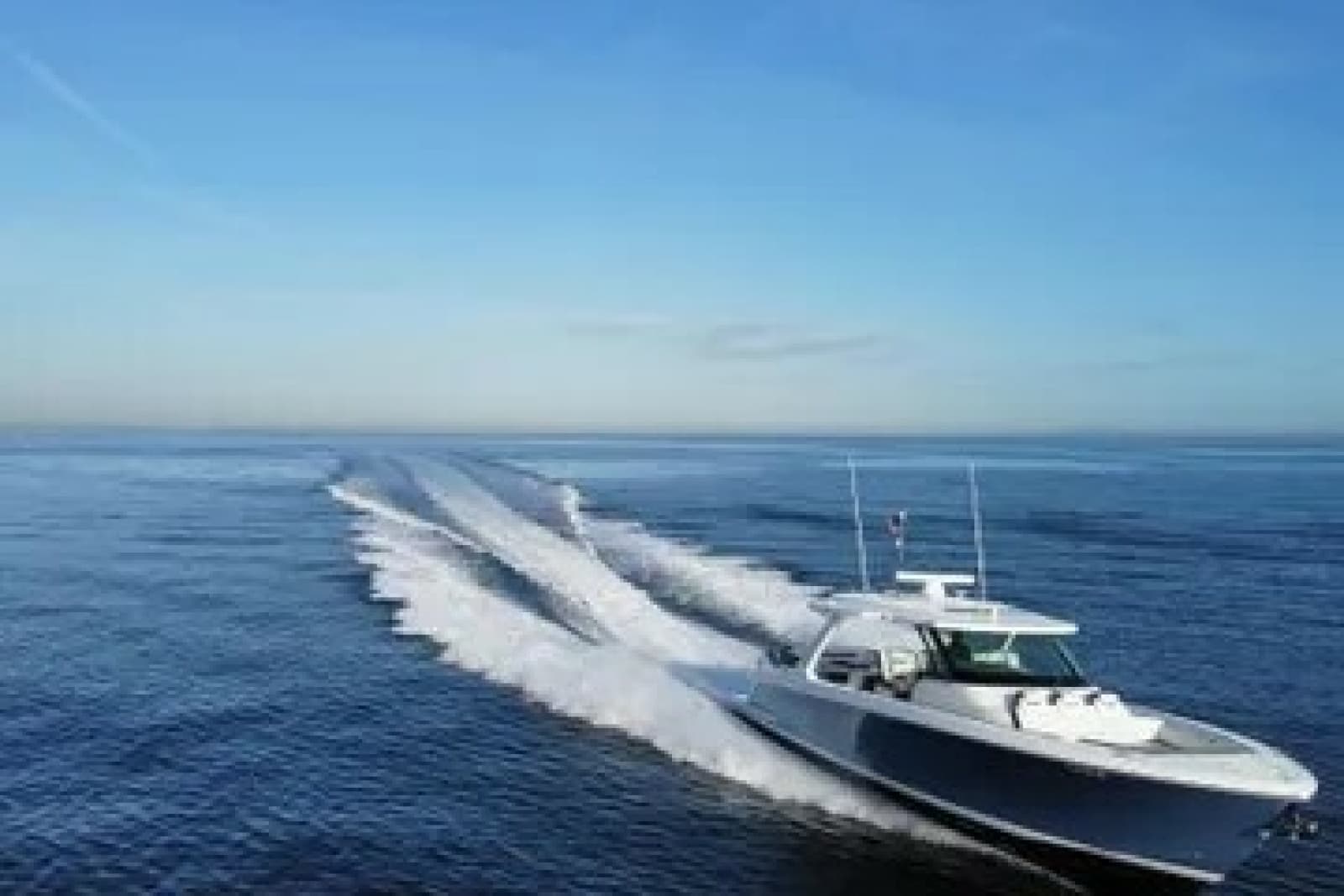2021 Tiara Sport  - Photo 1