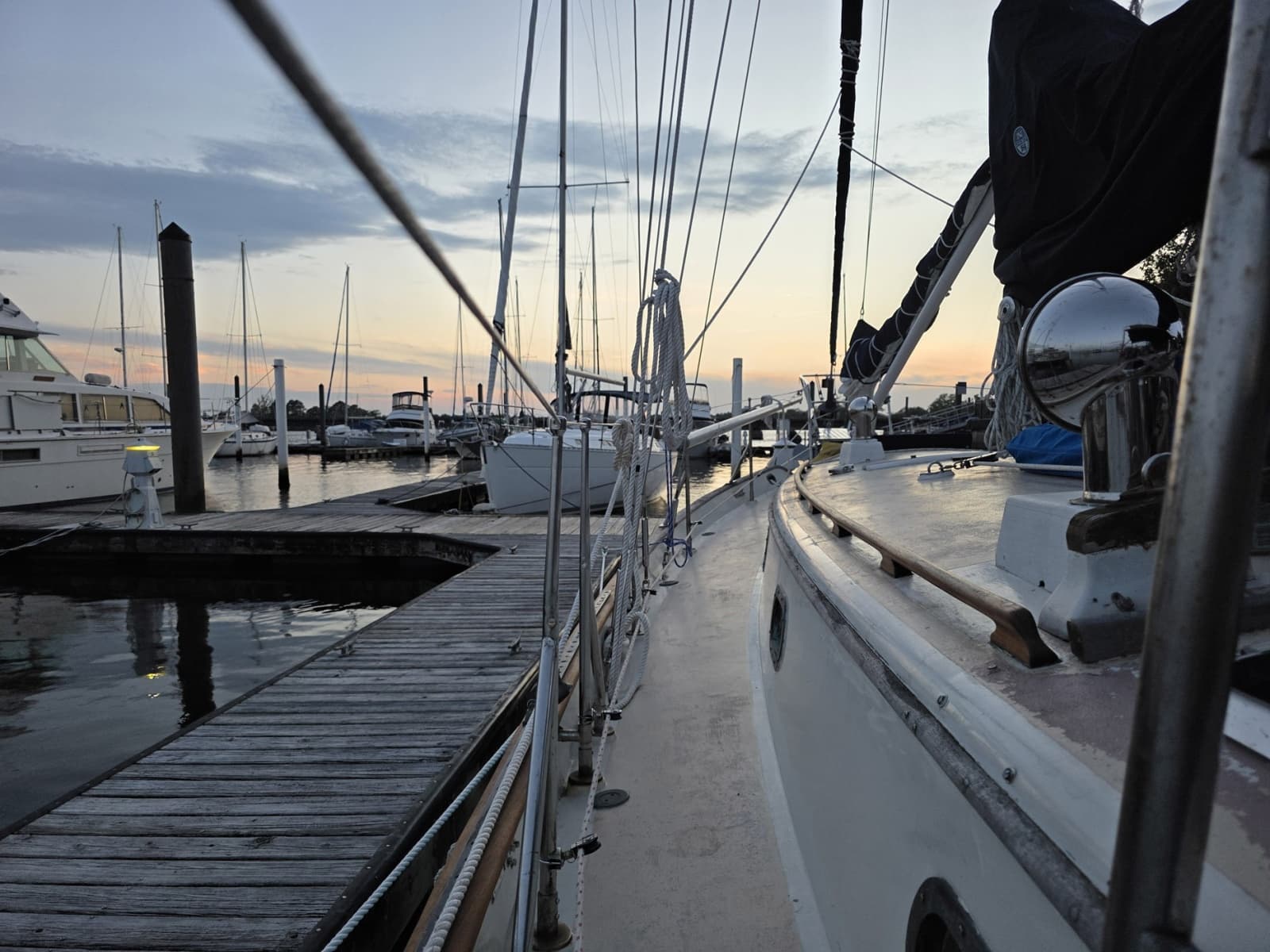 1982 Tayana 37 - Photo 18