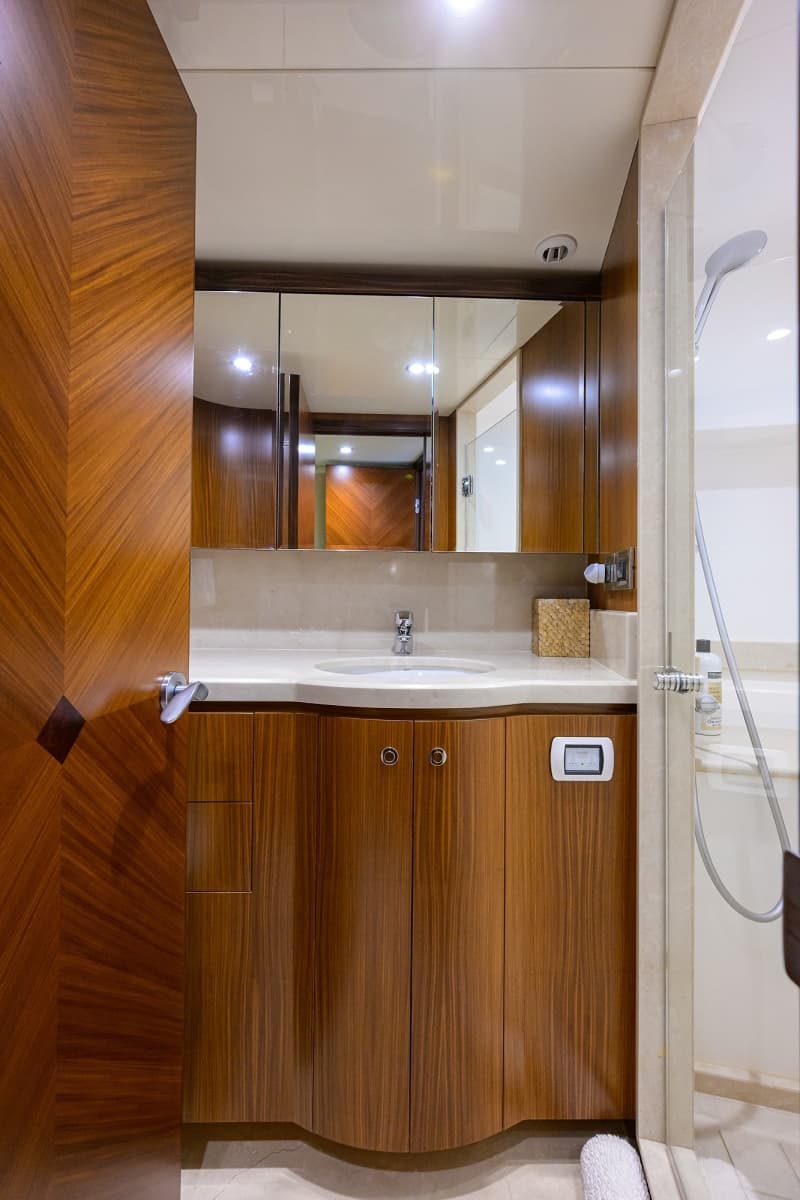 2016 Ocean Alexander 72 Pilothouse - Photo 23