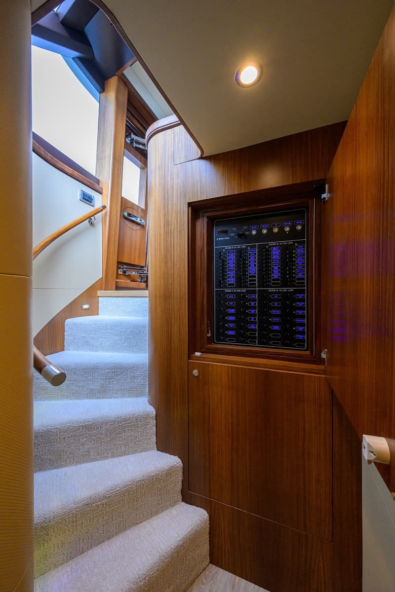 2016 Ocean Alexander 72 Pilothouse - Photo 20