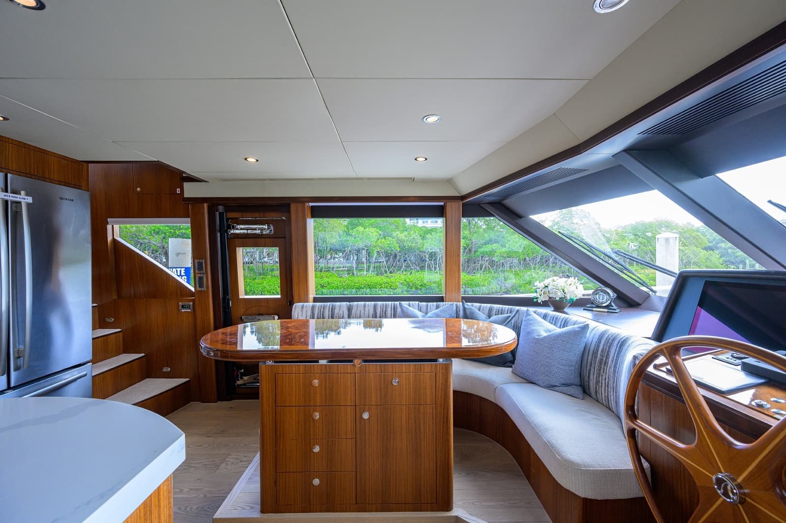 2016 Ocean Alexander 72 Pilothouse - Photo 16