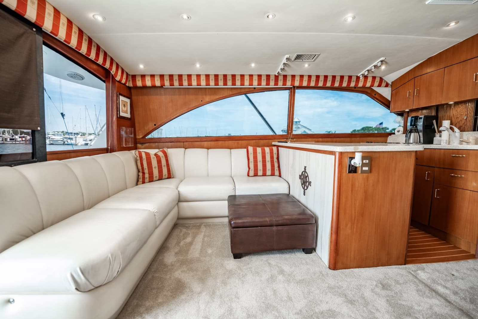 2000 Ocean Yachts 43 Super Sport - Photo 17