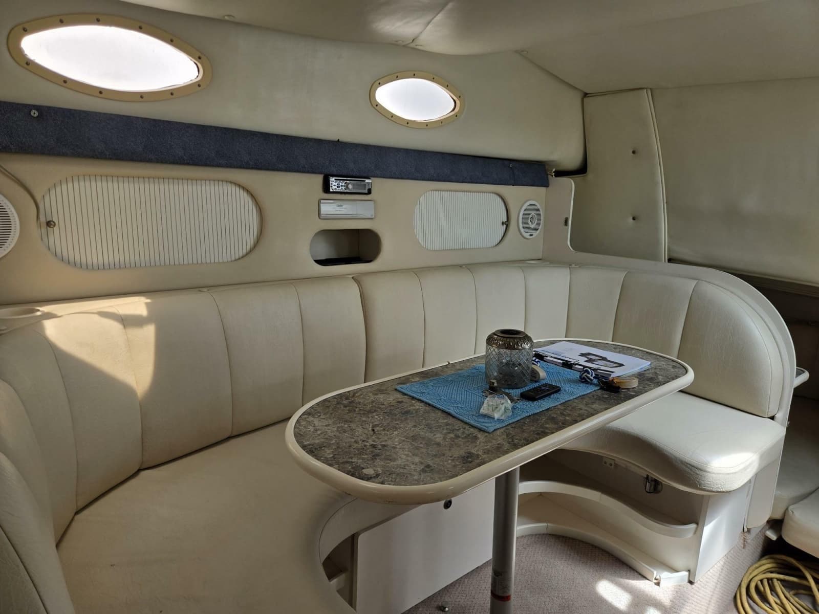 1999 Rinker 330 Fiesta Vee - Photo 24
