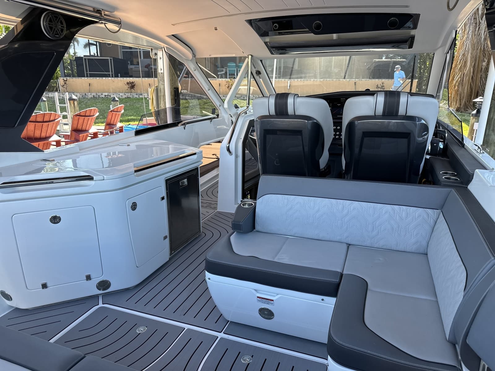 2022 Galeon 325 GTO - Photo 8
