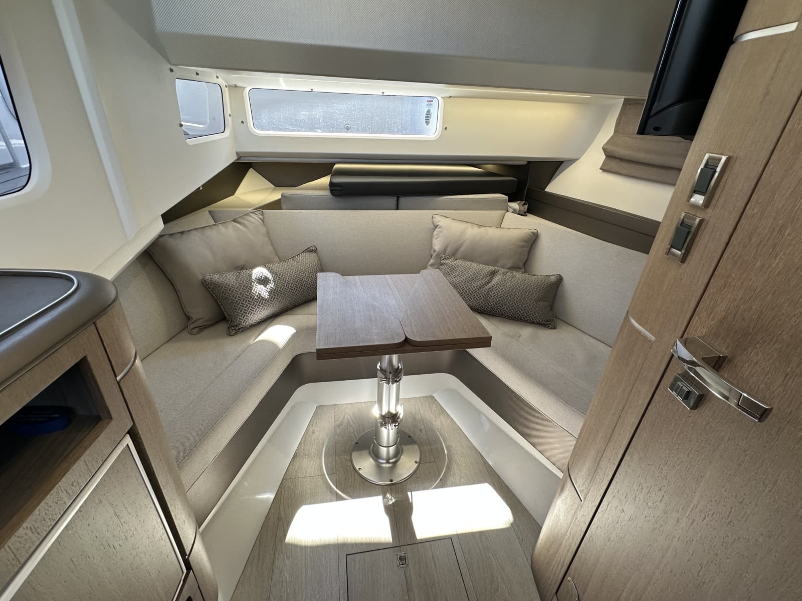 2022 Galeon 325 GTO - Photo 43