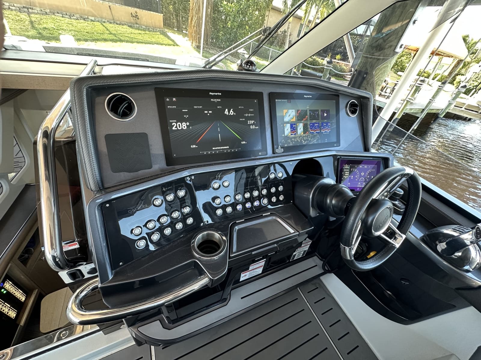 2022 Galeon 325 GTO - Photo 23