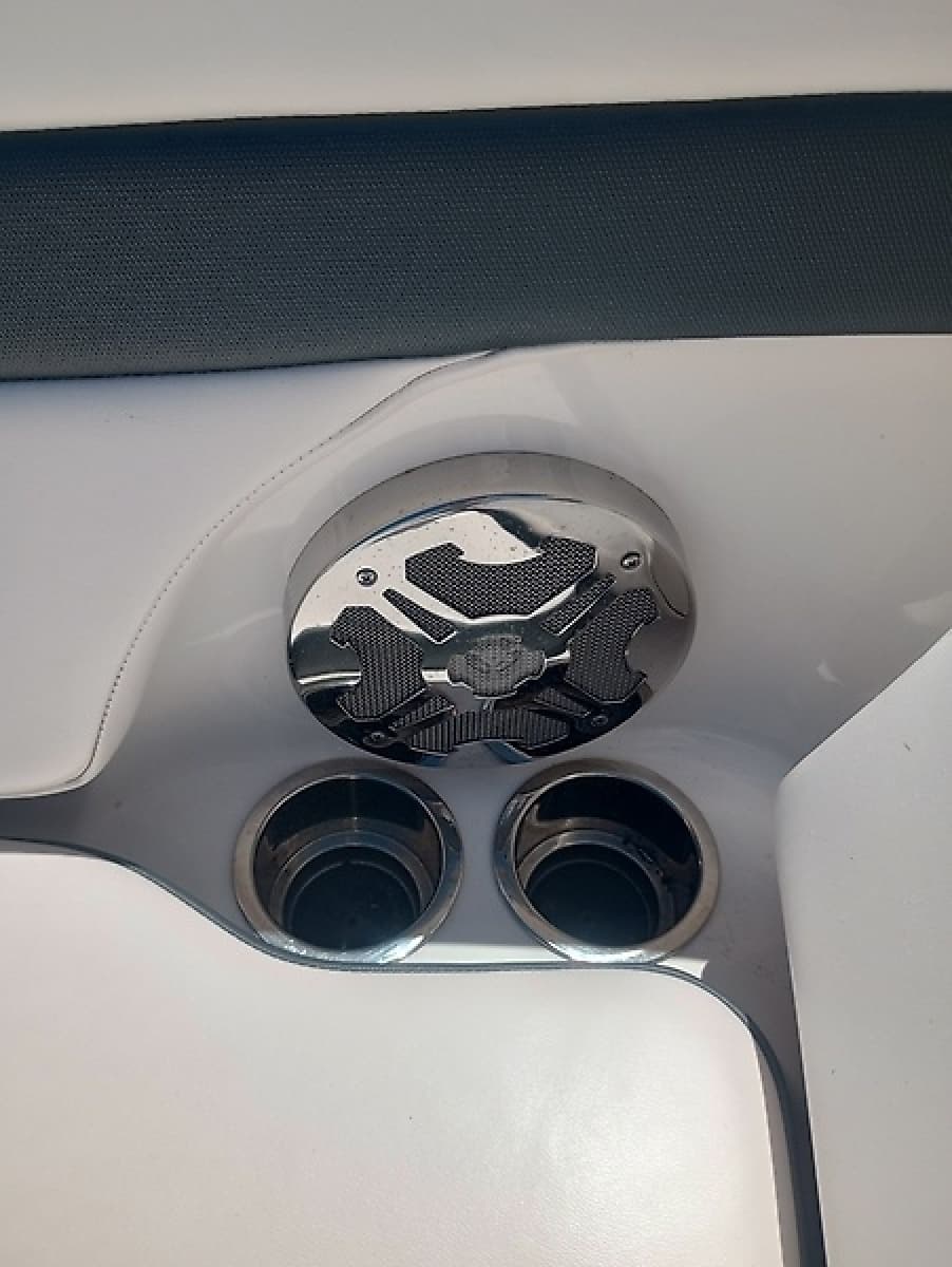 2020 Chaparral 240ssi - Photo 25