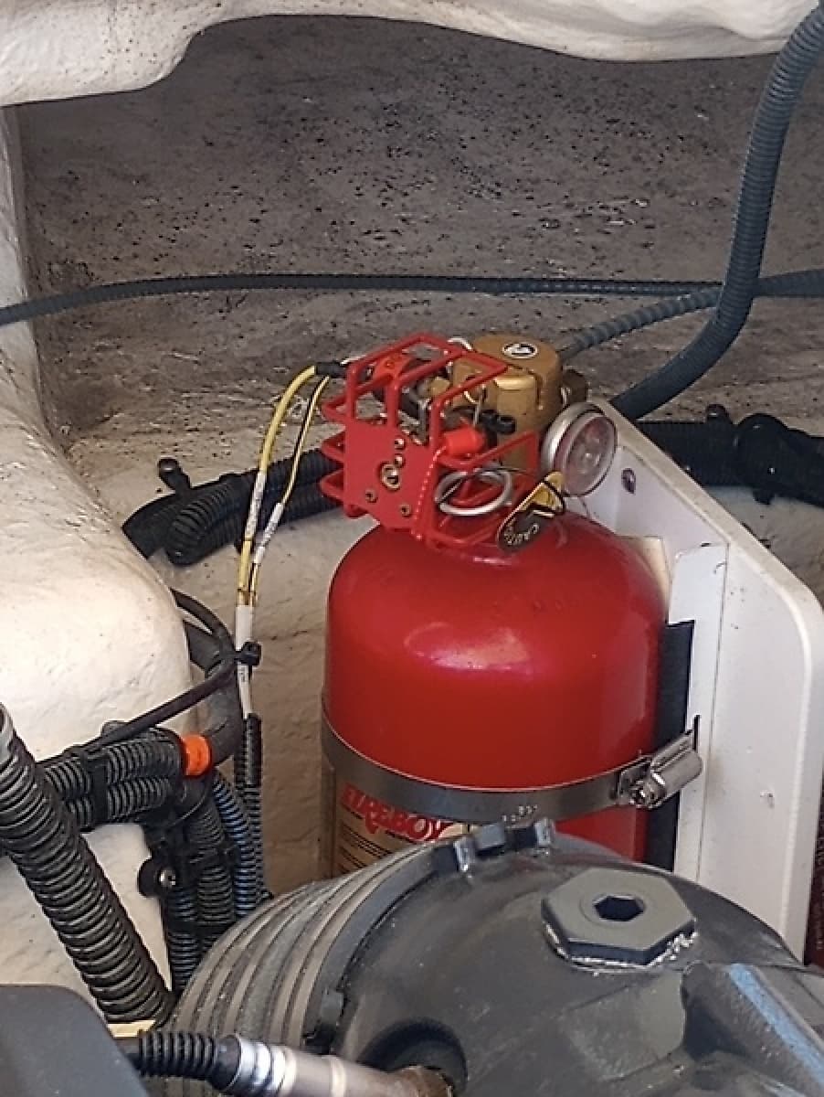 2020 Chaparral 240ssi - Photo 47
