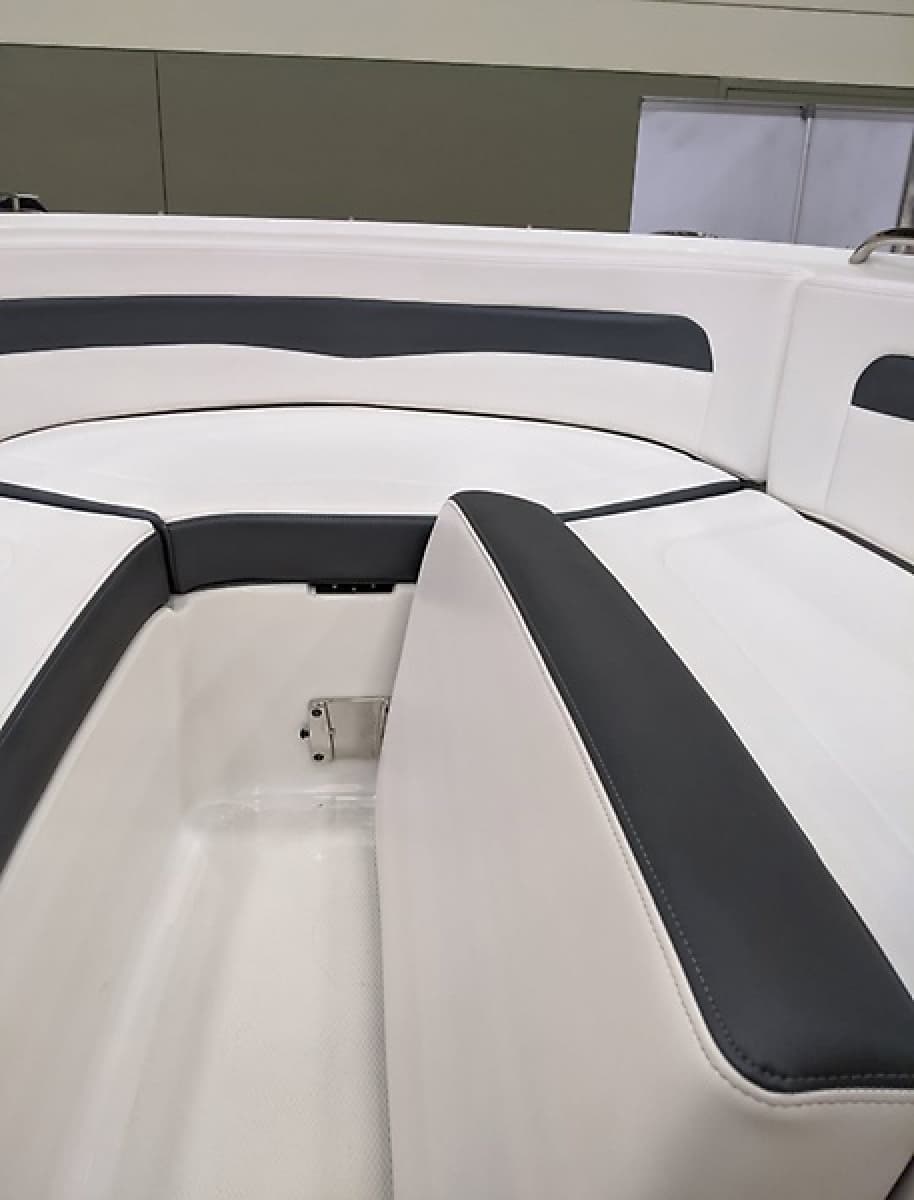 2020 Chaparral 240ssi - Photo 2