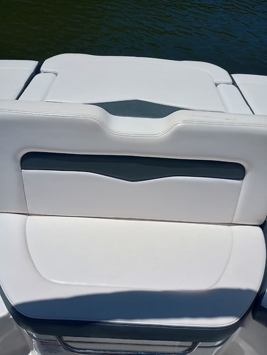2020 Chaparral 240ssi - Photo 35