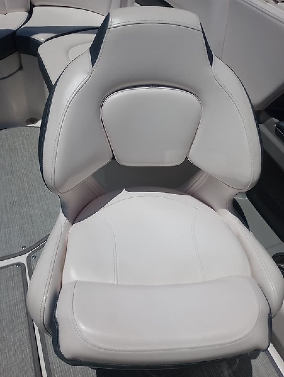 2020 Chaparral 240ssi - Photo 33