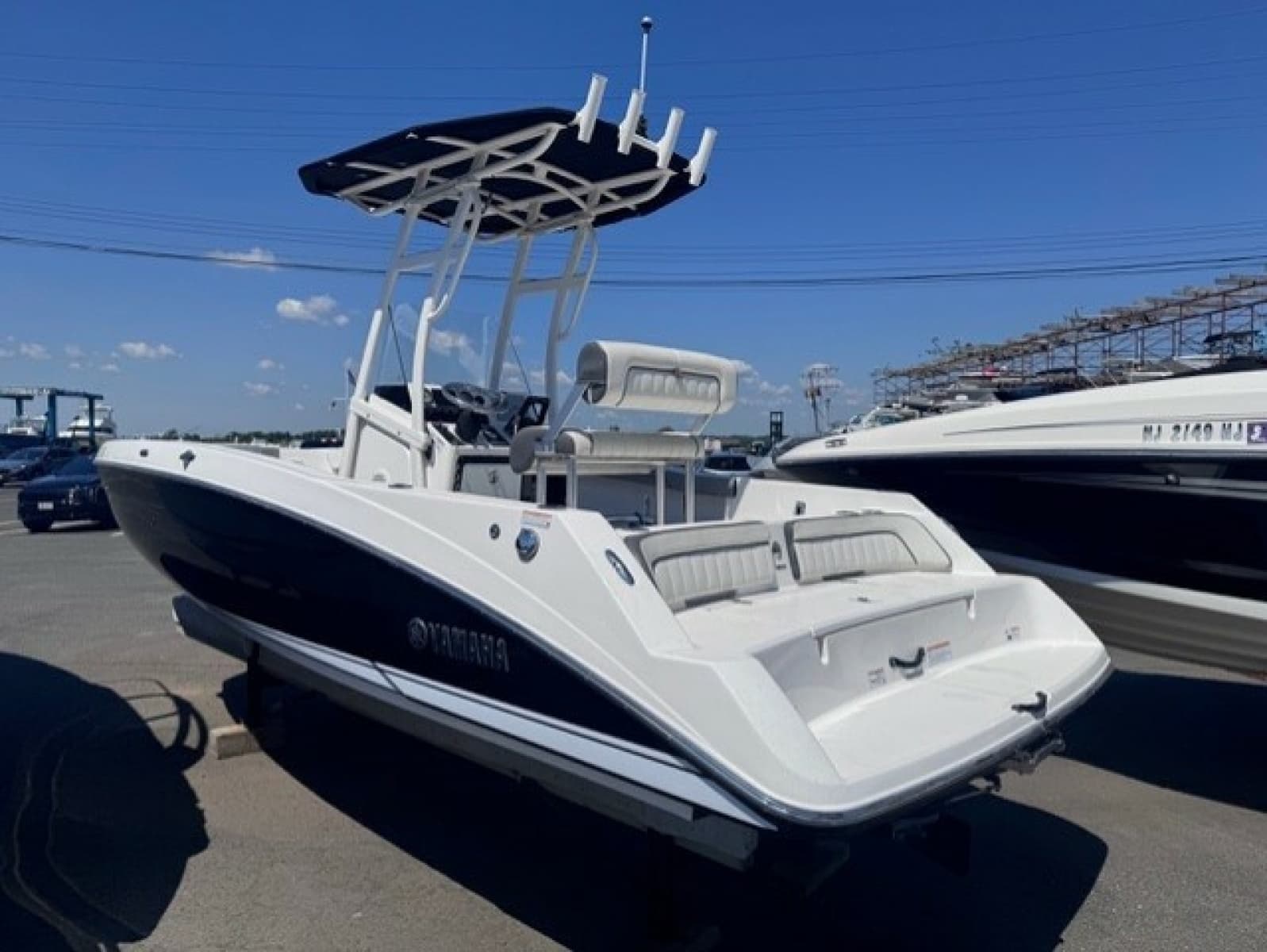2022 Yamaha Boats 210 FSH Sport - Photo 3