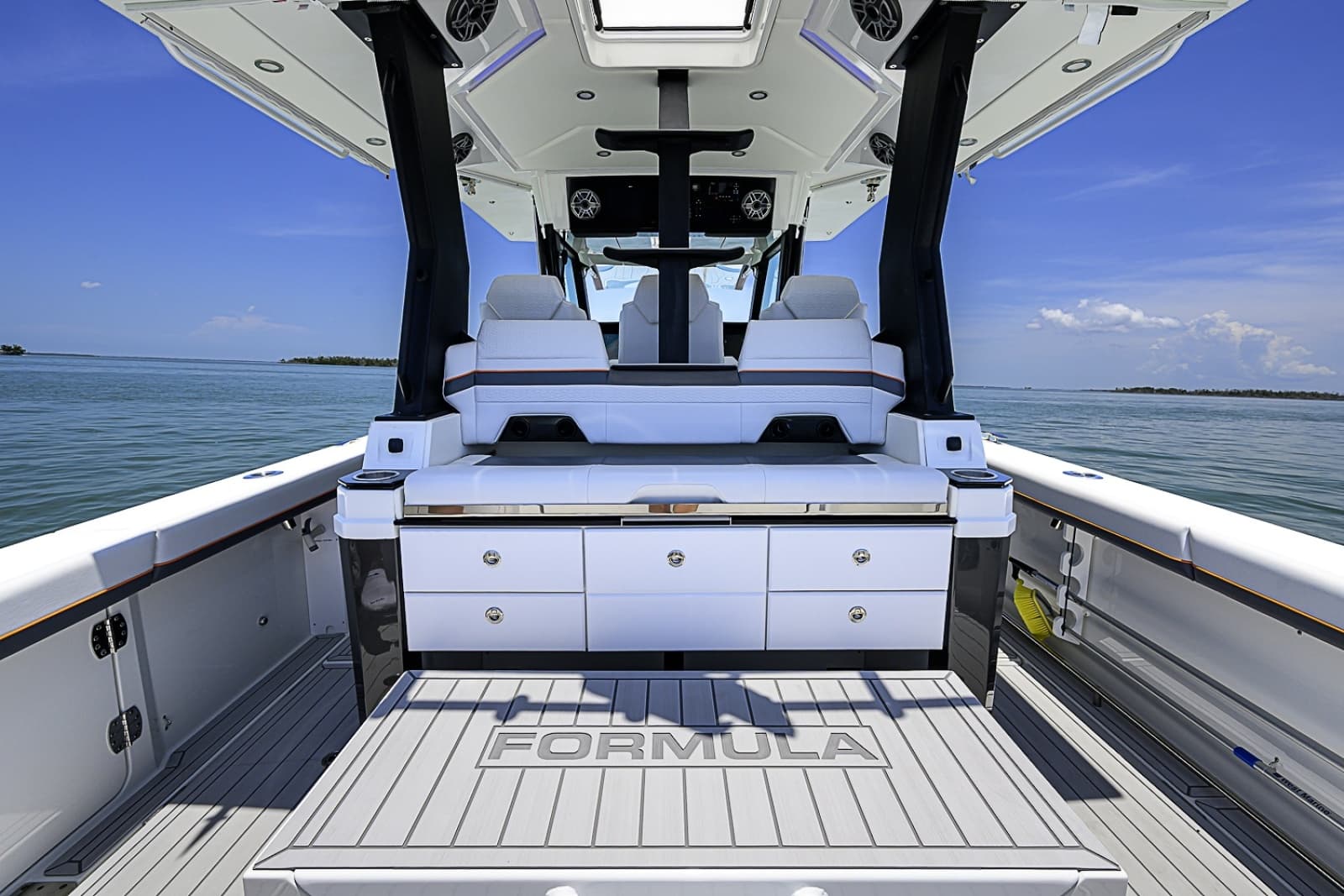 2024 Formula 387 Center Console Fish - Photo 40