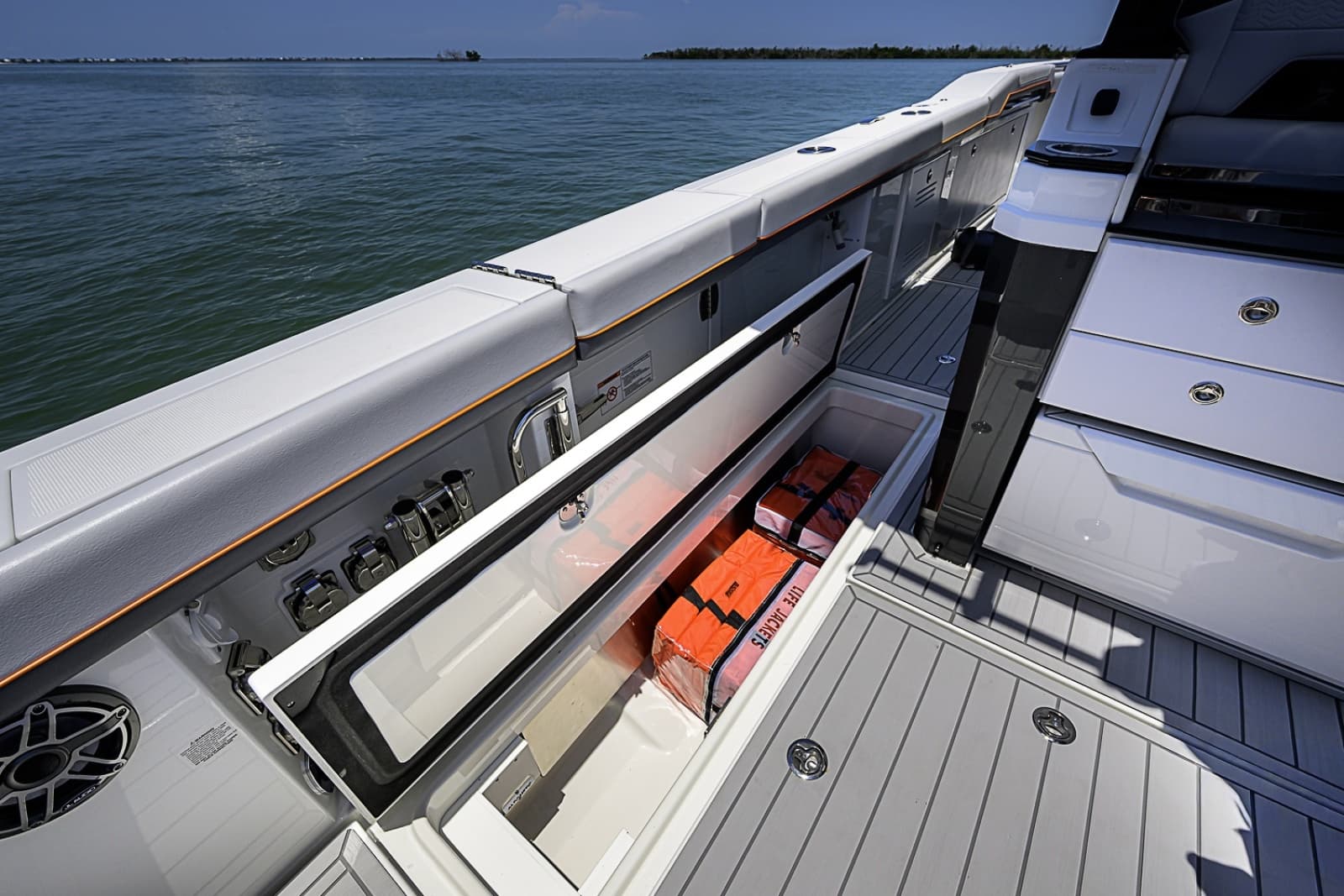 2024 Formula 387 Center Console Fish - Photo 37