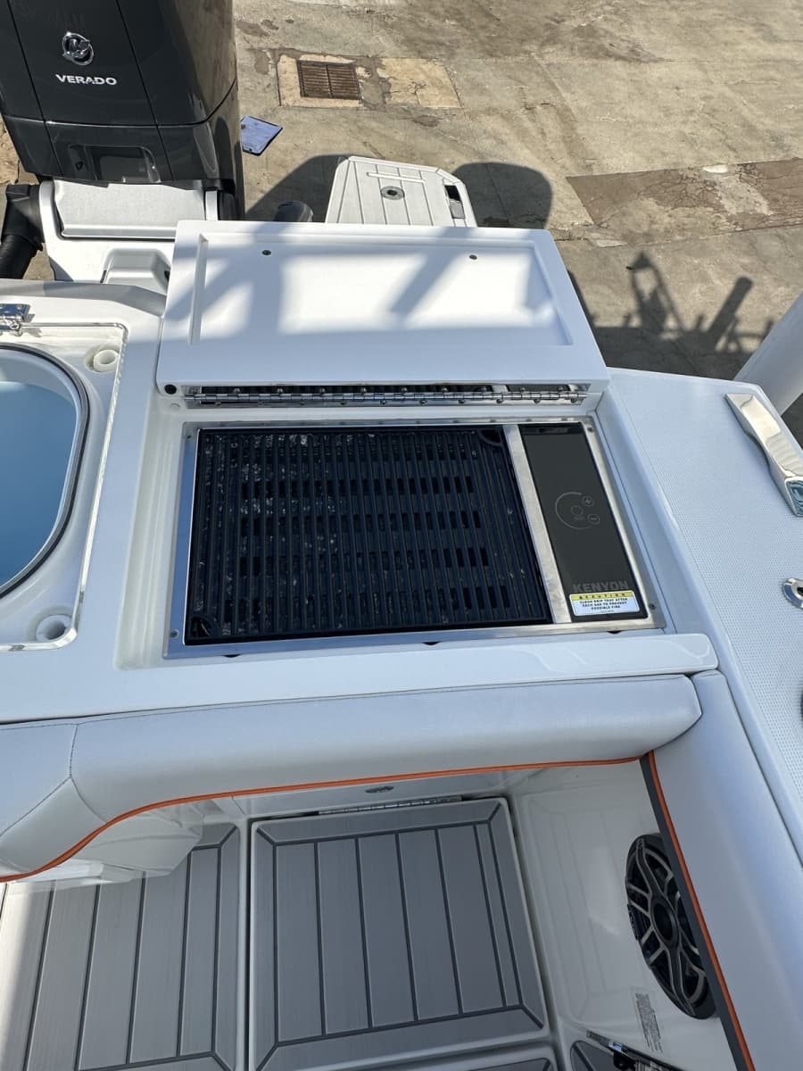 2024 Formula 387 Center Console Fish - Photo 28