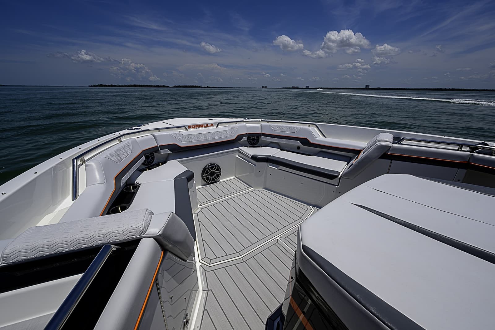 2024 Formula 387 Center Console Fish - Photo 17