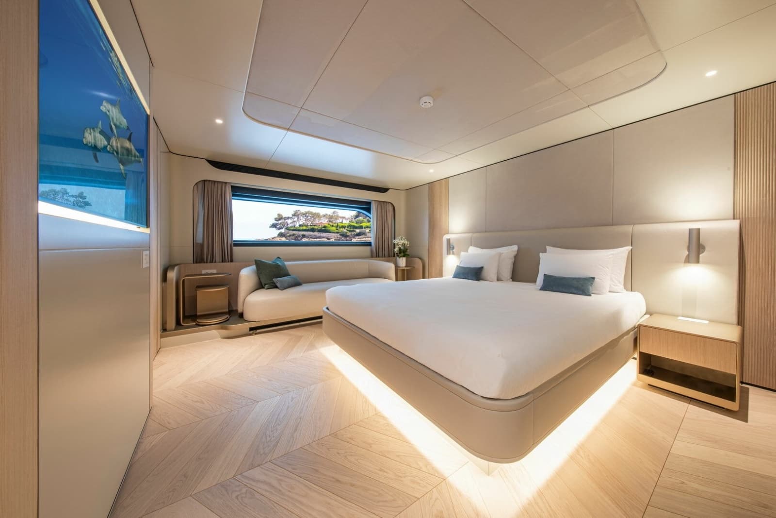 2022 Van der Valk 34M Explorer - Photo 17