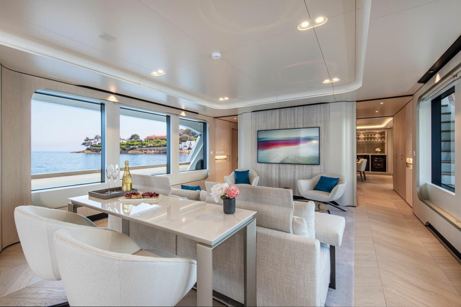 2022 Van der Valk 34M Explorer - Photo 14
