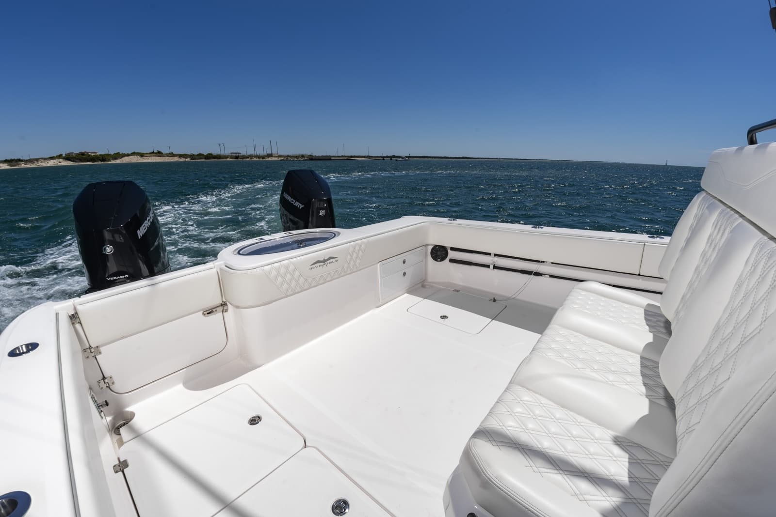 2024 Invincible 33 Catamaran - Photo 25