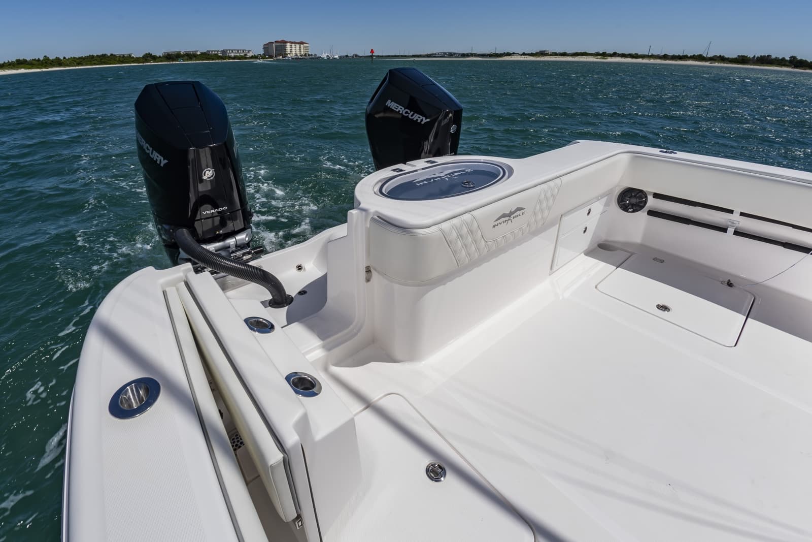 2024 Invincible 33 Catamaran - Photo 26