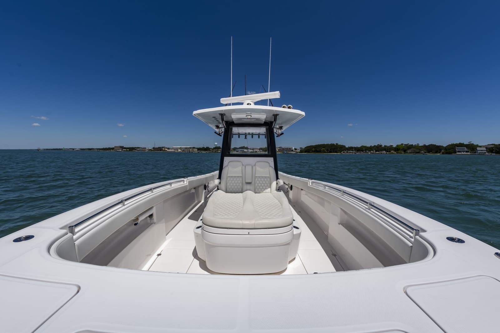 2024 Invincible 33 Catamaran - Photo 33