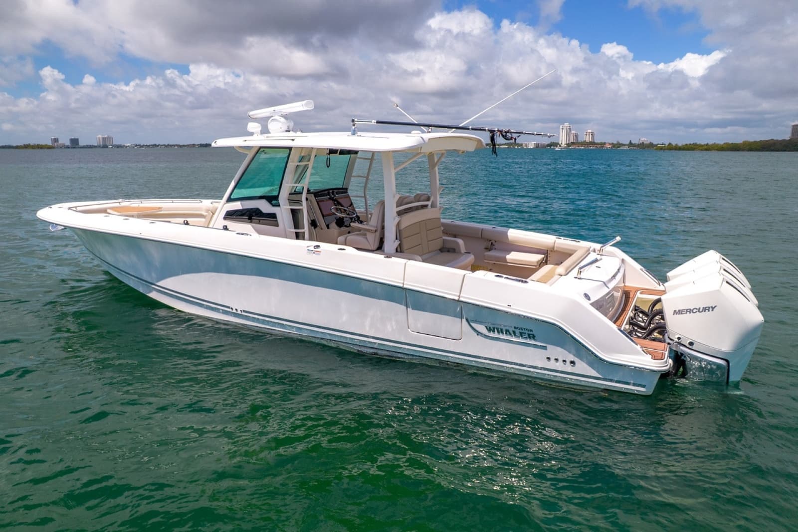 2020 Boston Whaler 380 Outrage - Photo 8