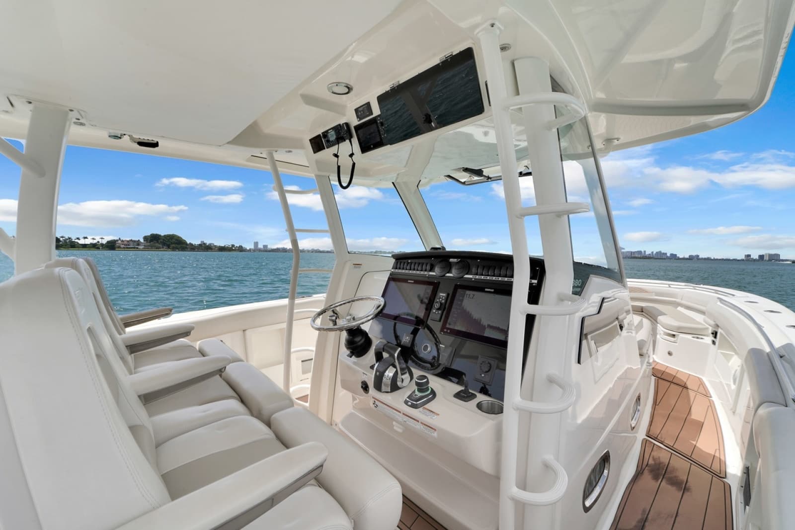 2020 Boston Whaler 380 Outrage - Photo 34