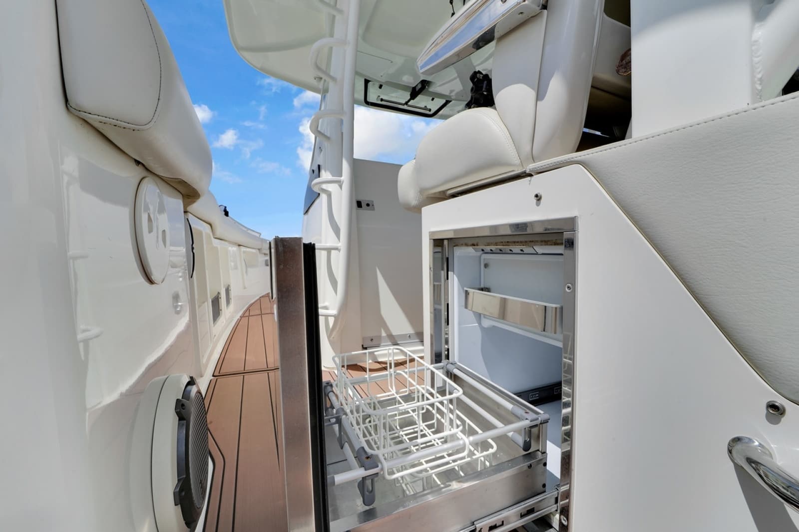 2020 Boston Whaler 380 Outrage - Photo 27