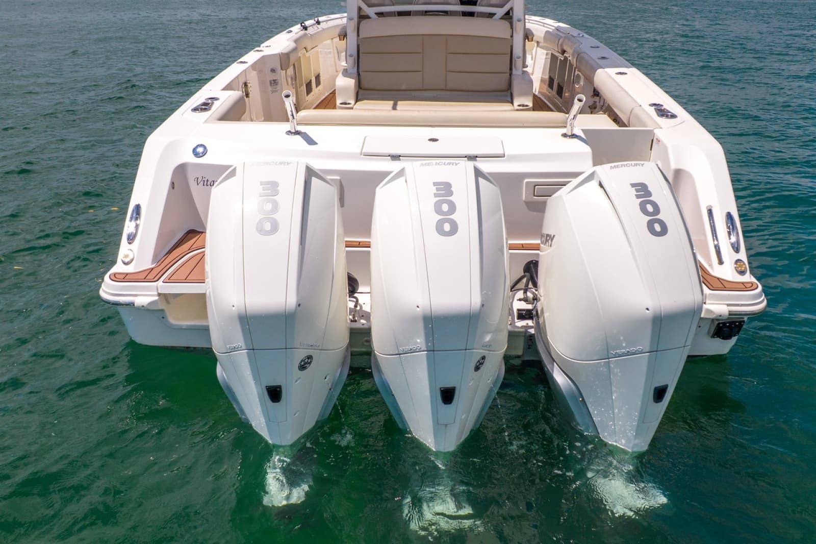 2020 Boston Whaler 380 Outrage - Photo 10